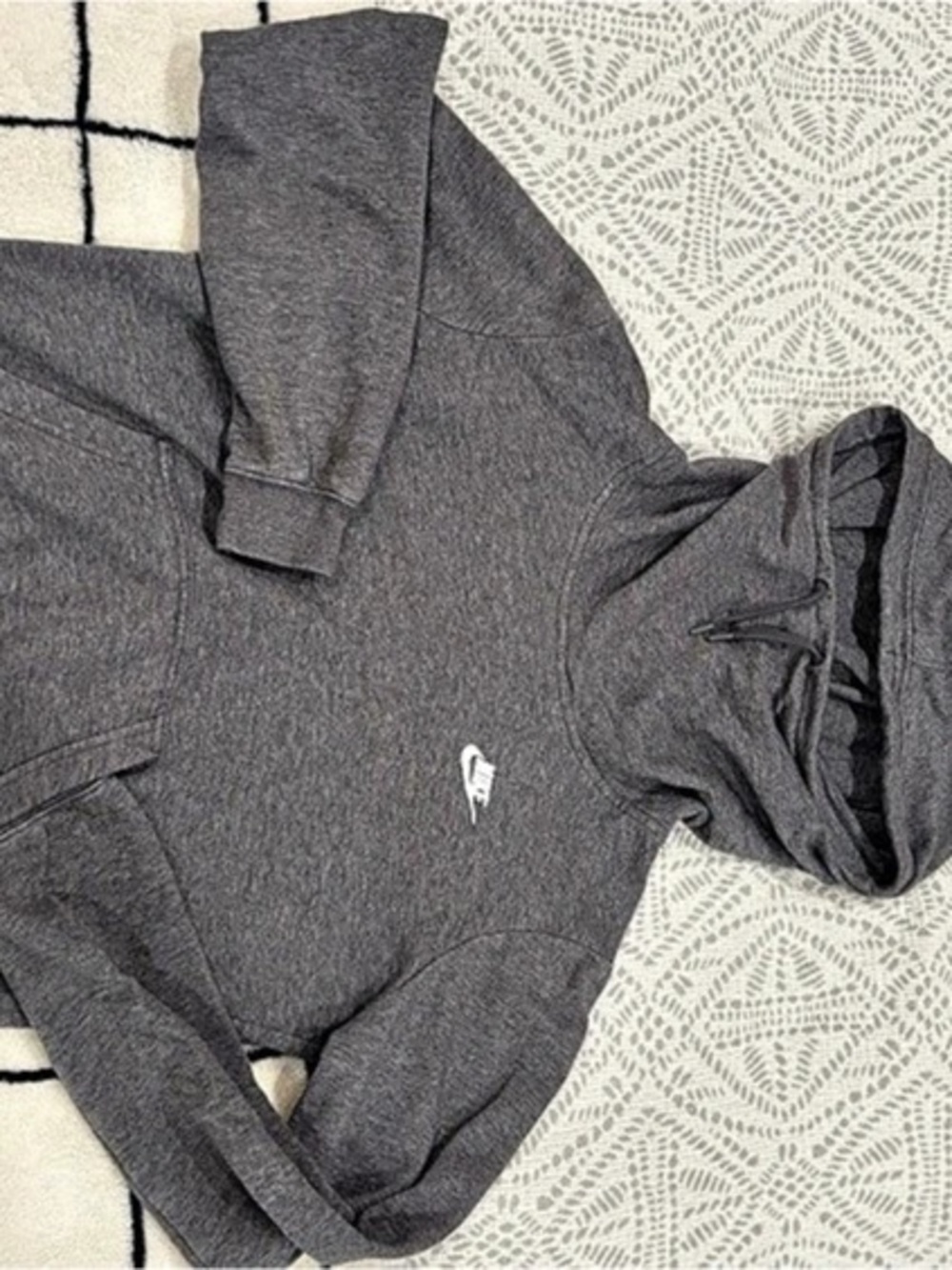 Nike Sportswear Club Fleece Pullover Skiing Hoodie Gray size small
